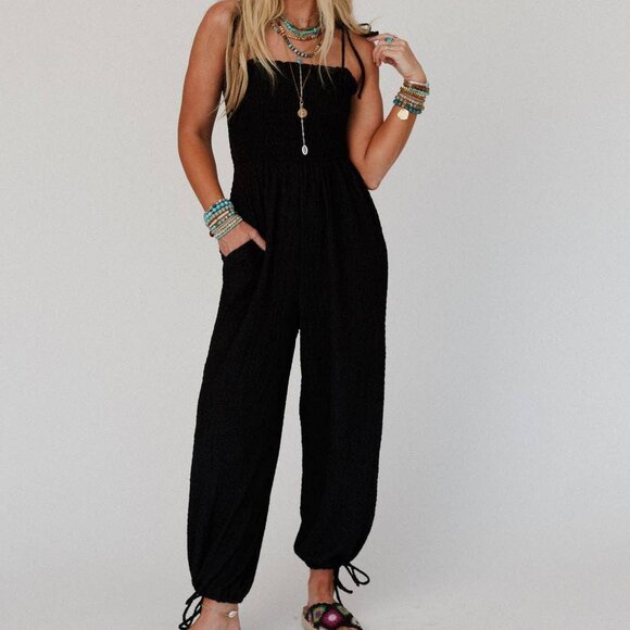 New! THREE BIRD NEST Perfect Timing Textured Jumpsuit Black Size Medium - Picture 1 of 5